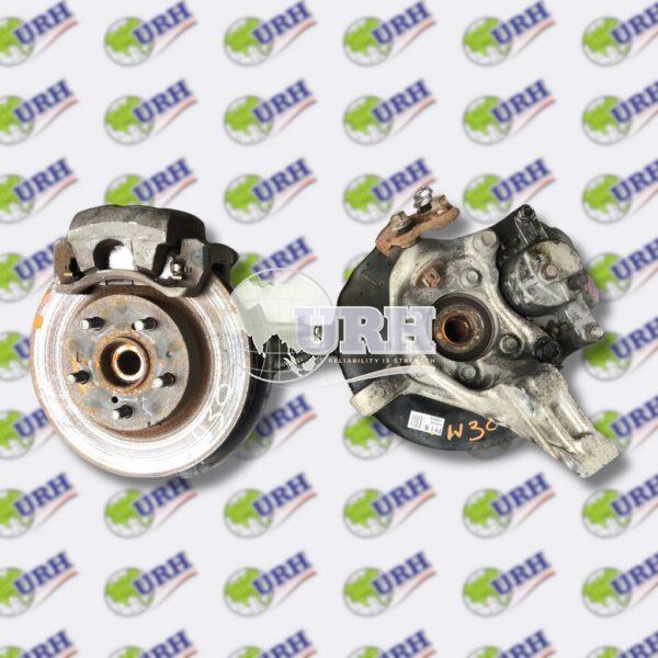 TOYOTA PRIUS NHW30 FRONT HUB