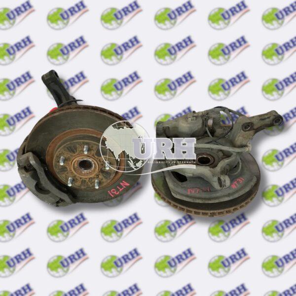 NISSAN X TRAIL NT31 FRONT HUB