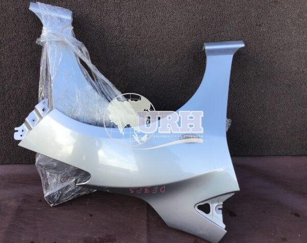 MAZDA DEMIO DE3FS FENDER