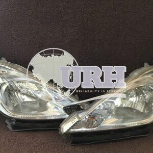 TOYOTA VITZ KSP90 HEAD LIGHT