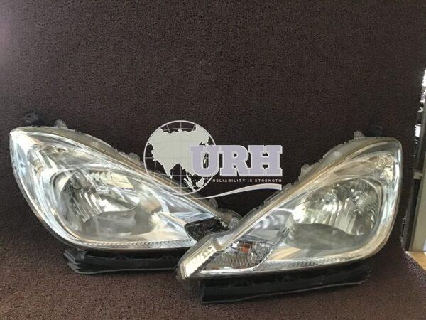 TOYOTA VITZ KSP90 HEAD LIGHT