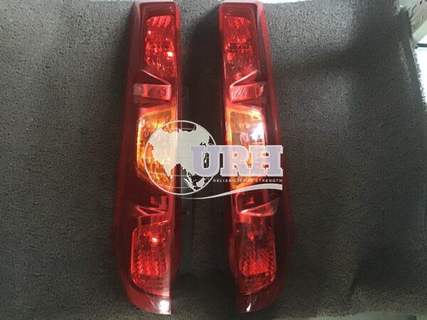 NISSAN X TRAIL NT31 TAIL LIGHT
