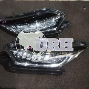 HONDA VEZEL RU3 HEAD LIGHT