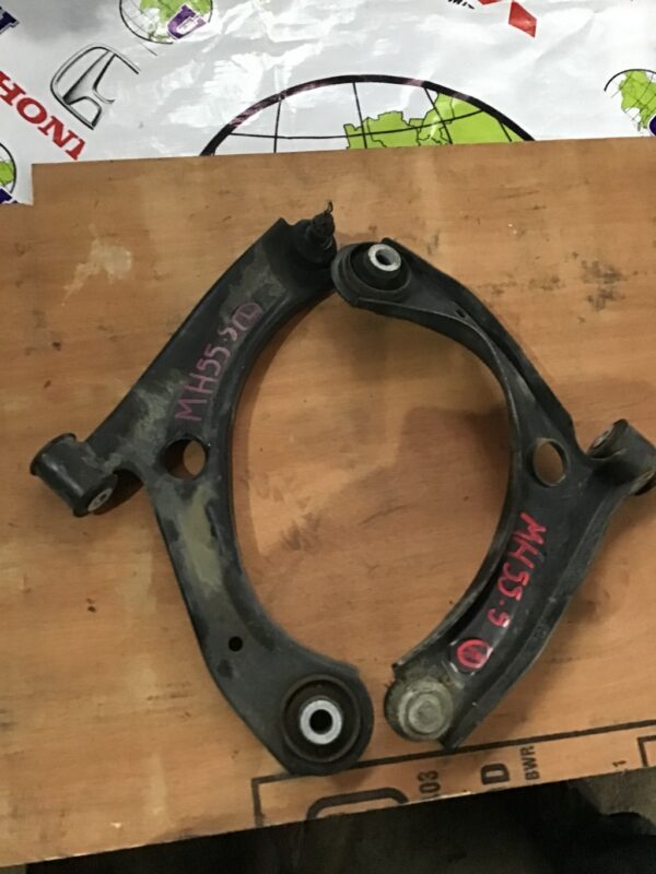 SUZUKI WAGON R MH55S LOWER ARM
